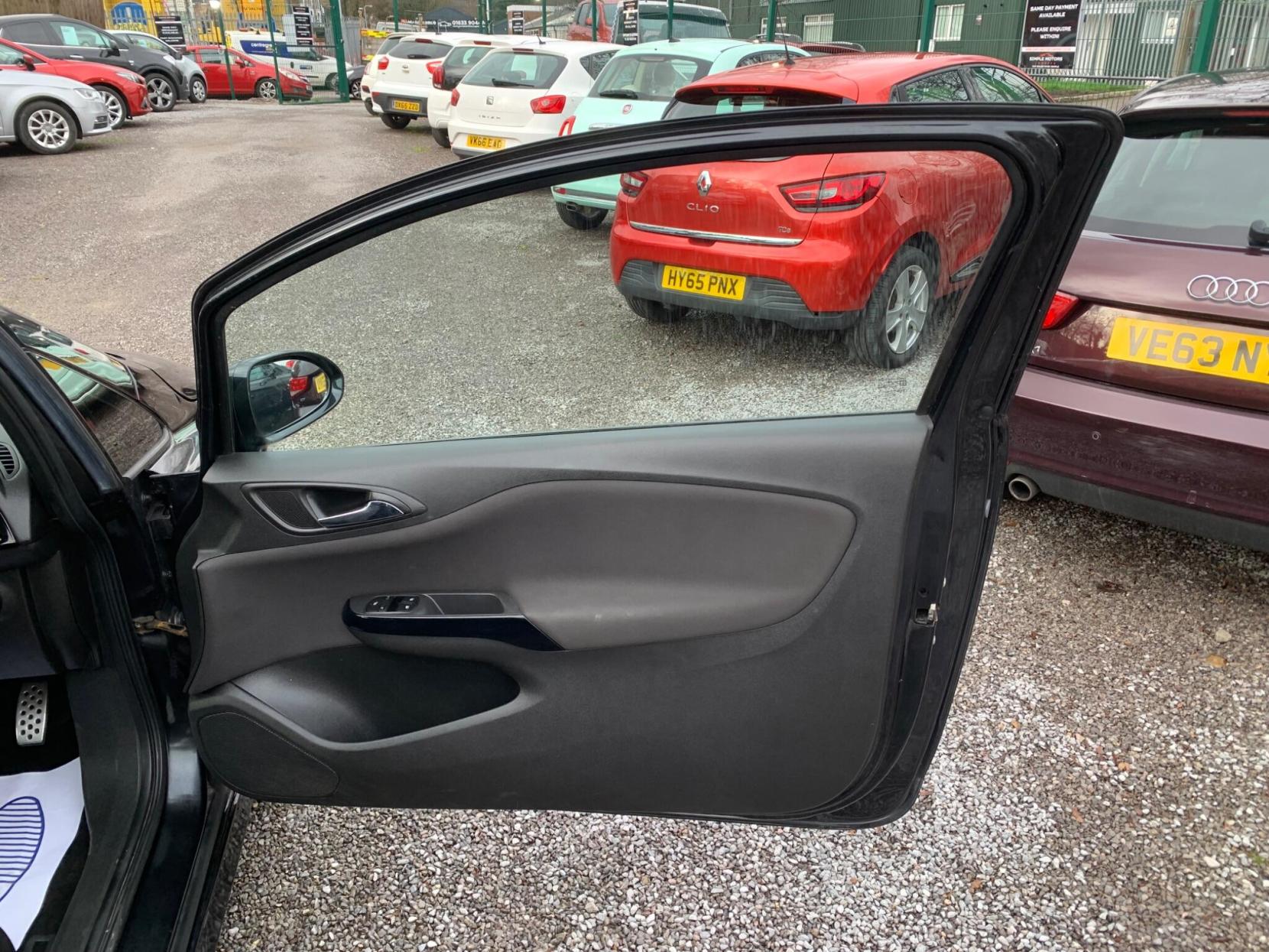 Vauxhall Corsa 1.4i ecoFLEX Limited Edition Euro 6 3dr