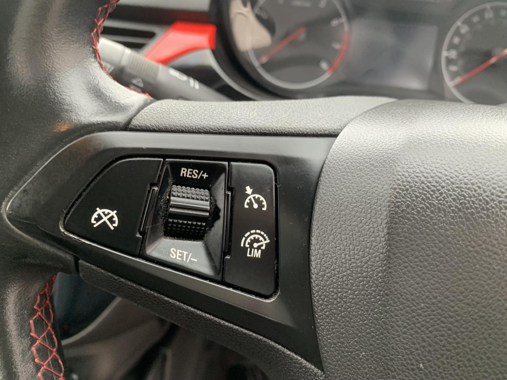 Vauxhall Corsa 1.4i ecoFLEX SRi Hatchback 5dr Petrol Manual Euro 6 (90 ps)