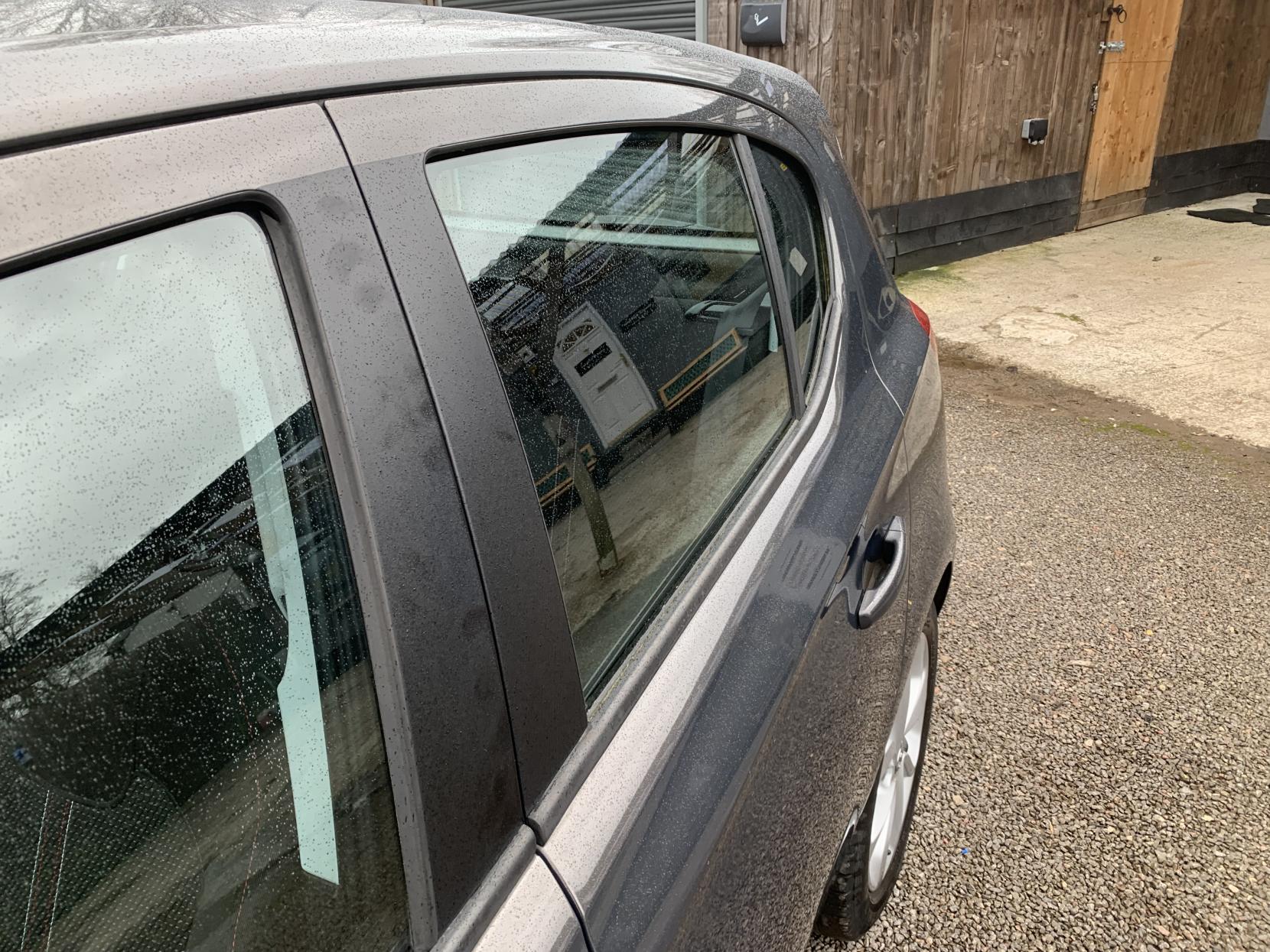 Vauxhall Corsa 1.4i ecoFLEX SRi Hatchback 5dr Petrol Manual Euro 6 (90 ps)