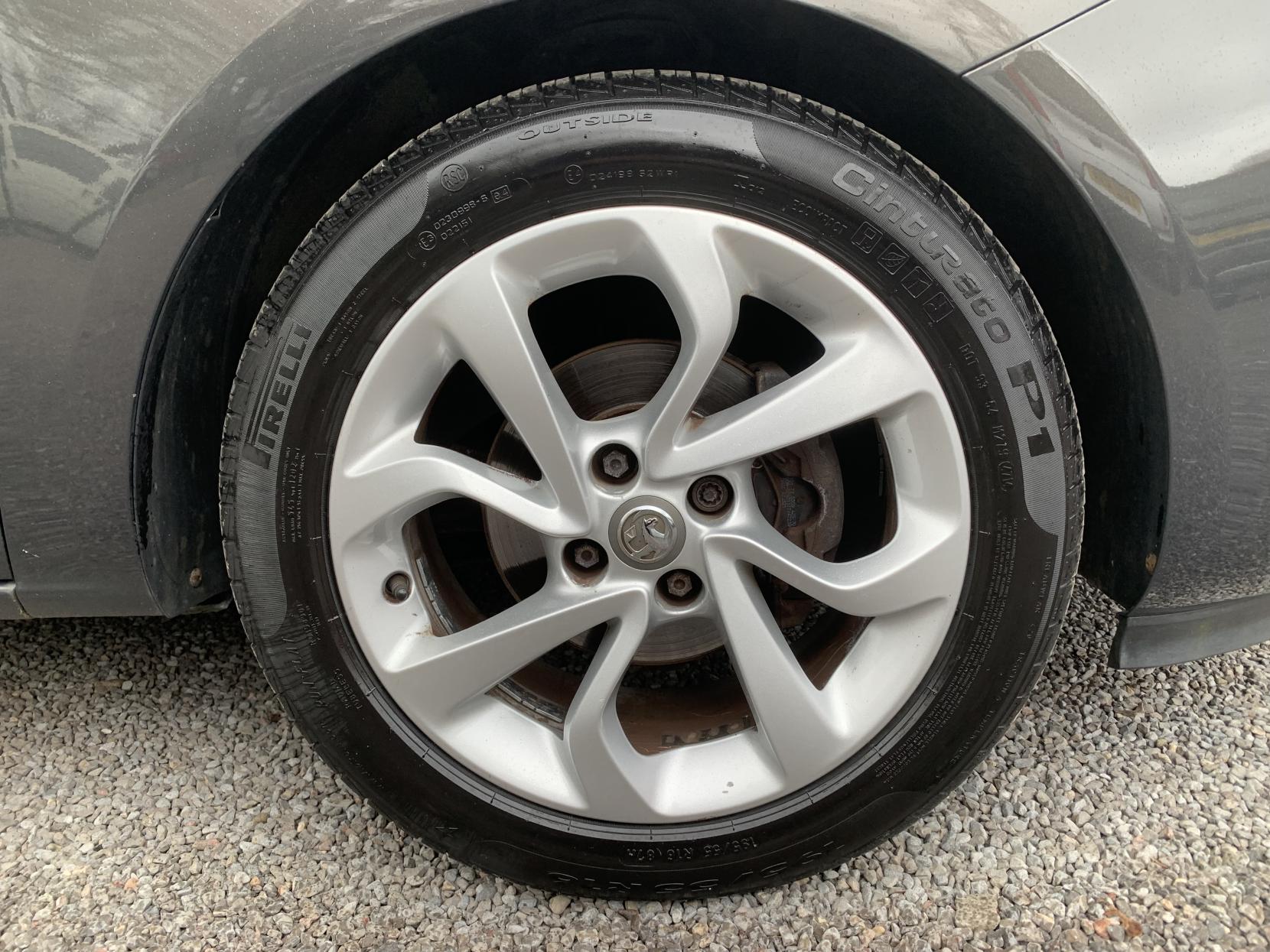 Vauxhall Corsa 1.4i ecoFLEX SRi Hatchback 5dr Petrol Manual Euro 6 (90 ps)