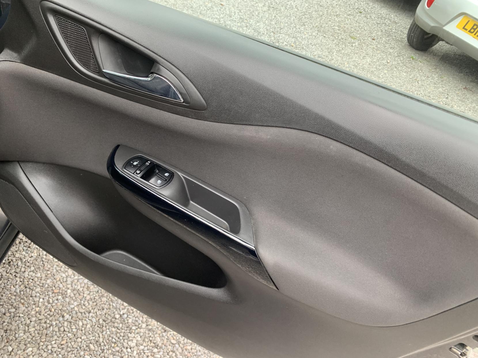 Vauxhall Corsa 1.4i ecoFLEX SRi Hatchback 5dr Petrol Manual Euro 6 (90 ps)