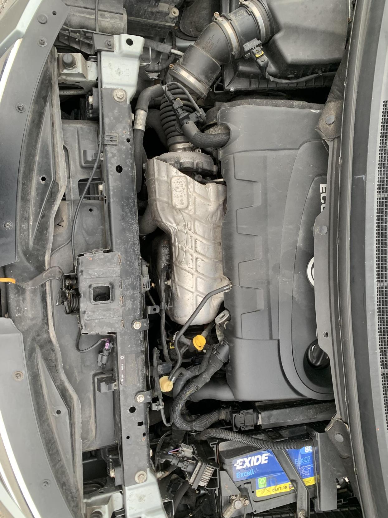 Vauxhall Zafira Tourer 2.0 CDTi SE MPV 5dr Diesel Auto Euro 5 (165 ps)