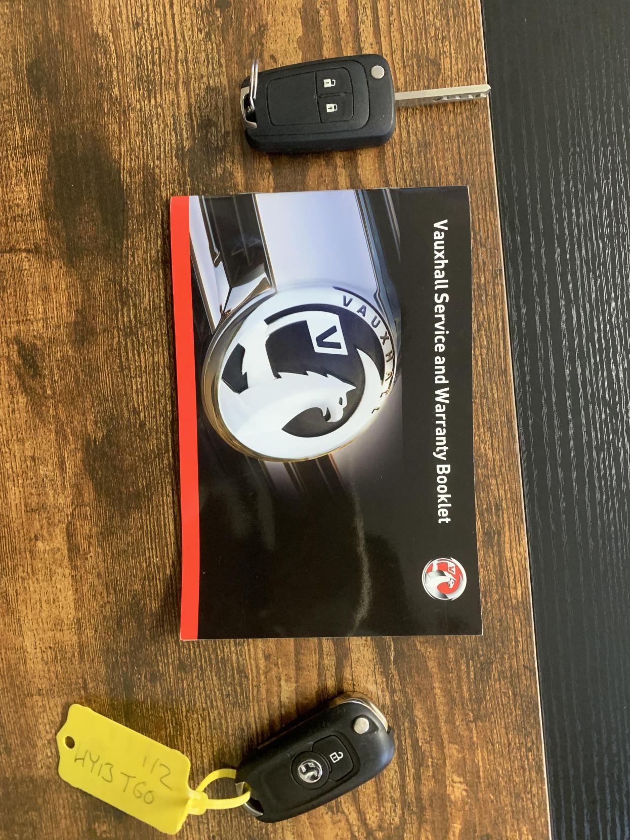 Vauxhall Zafira Tourer 2.0 CDTi SE MPV 5dr Diesel Auto Euro 5 (165 ps)