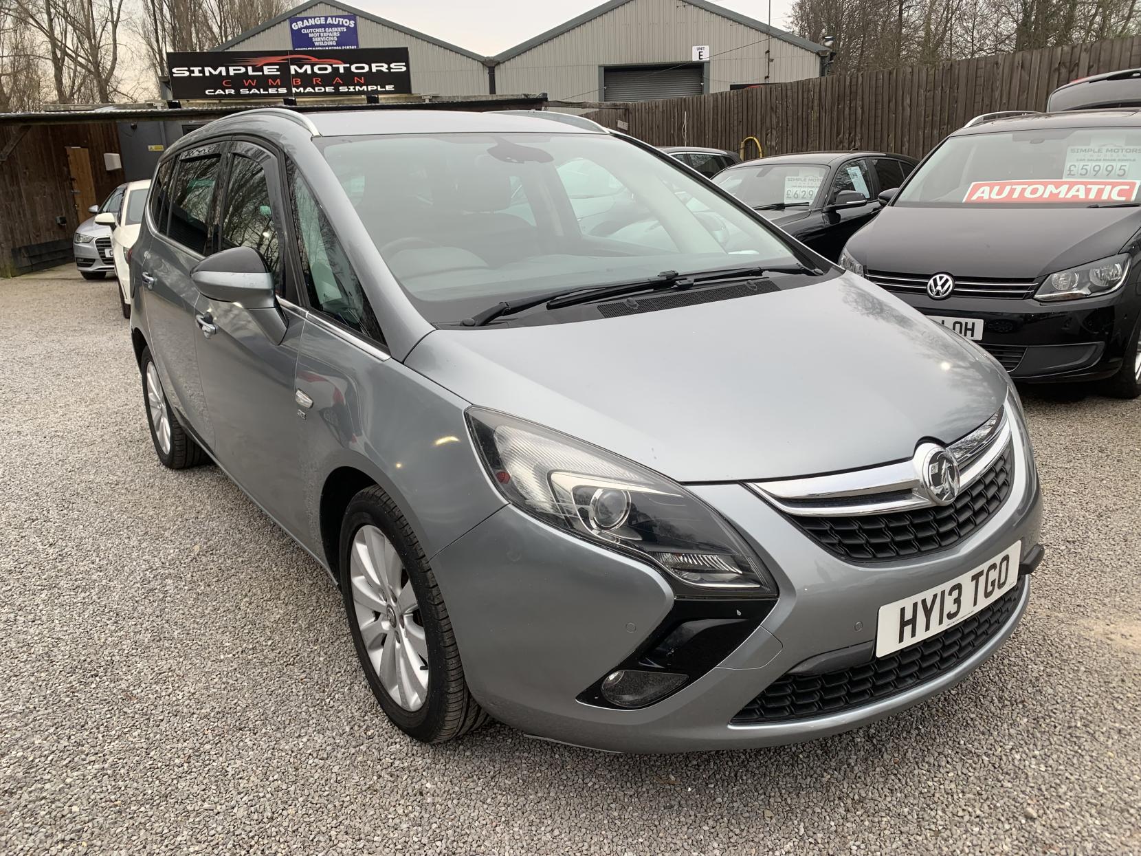 Vauxhall Zafira Tourer 2.0 CDTi SE MPV 5dr Diesel Auto Euro 5 (165 ps)