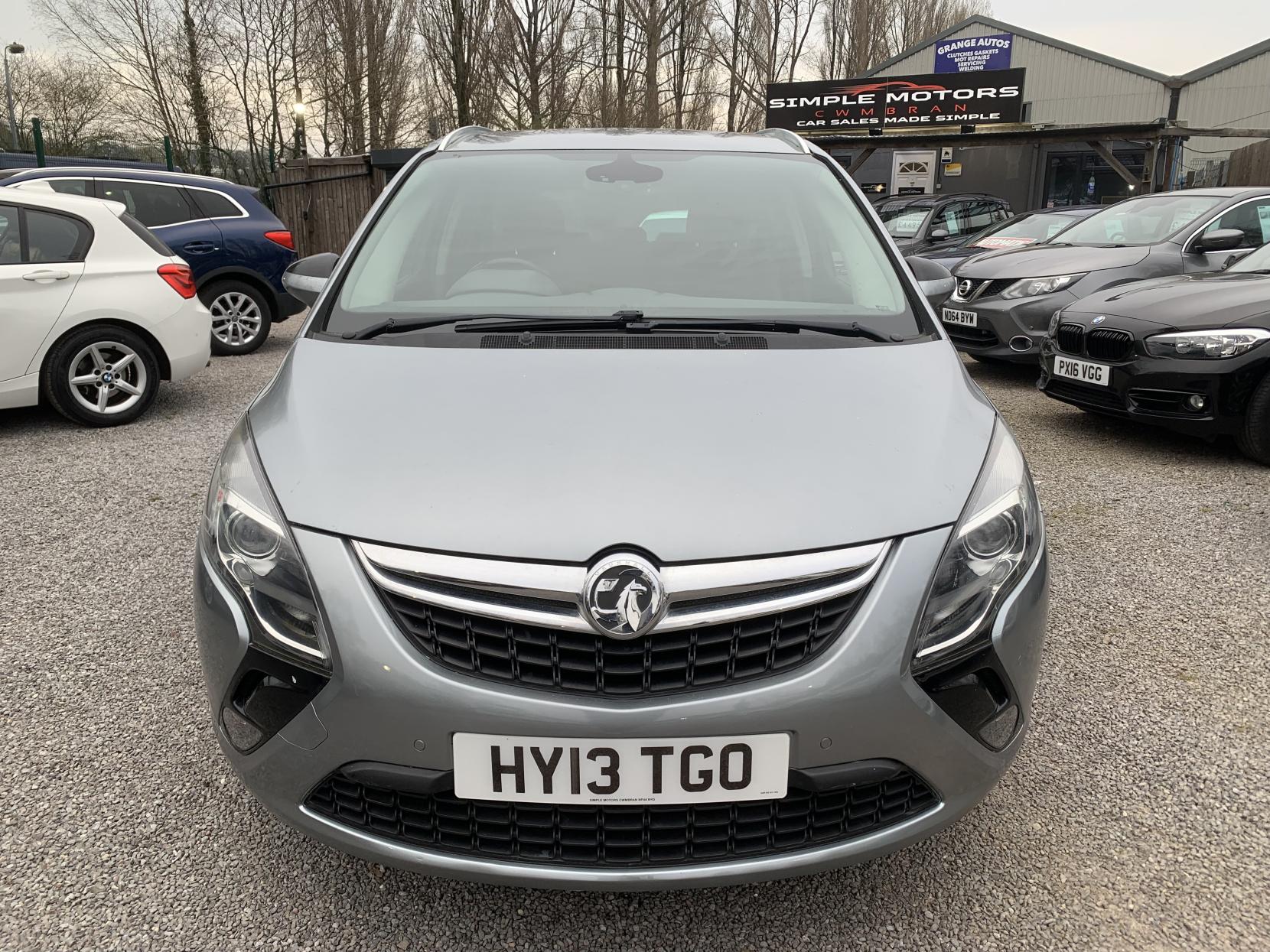 Vauxhall Zafira Tourer 2.0 CDTi SE MPV 5dr Diesel Auto Euro 5 (165 ps)