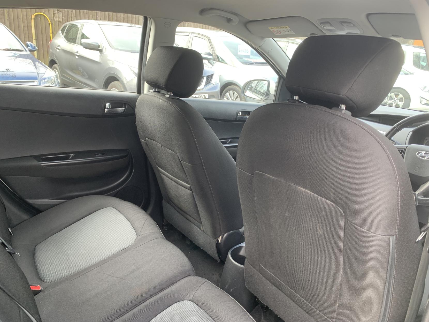 Hyundai i20 1.2 Active Hatchback 5dr Petrol Manual Euro 5 (85 bhp)