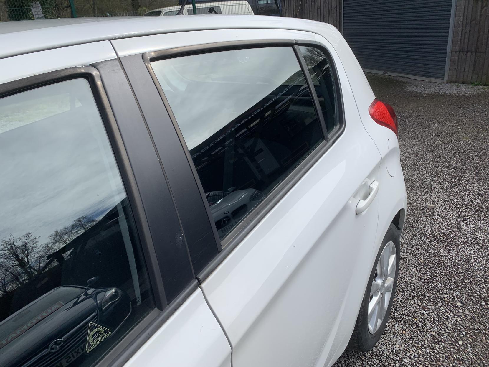 Hyundai i20 1.2 Active Hatchback 5dr Petrol Manual Euro 5 (85 bhp)