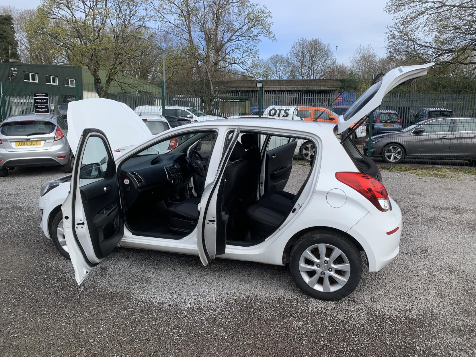 Hyundai i20 1.2 Active Hatchback 5dr Petrol Manual Euro 5 (85 bhp)