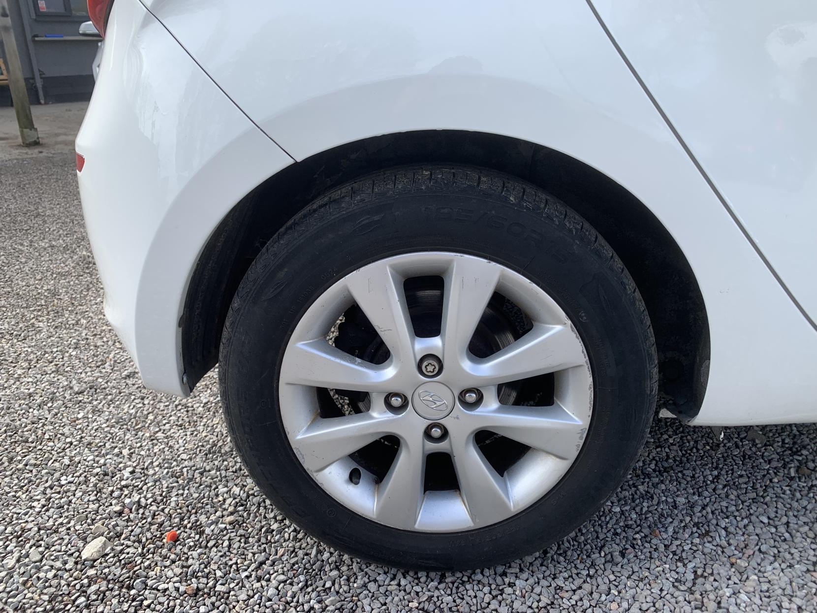 Hyundai i20 1.2 Active Hatchback 5dr Petrol Manual Euro 5 (85 bhp)