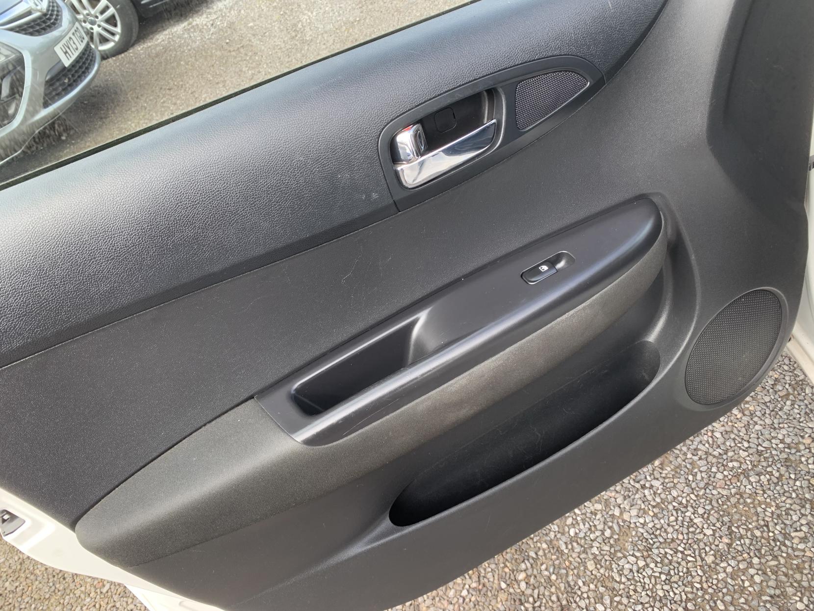 Hyundai i20 1.2 Active Hatchback 5dr Petrol Manual Euro 5 (85 bhp)