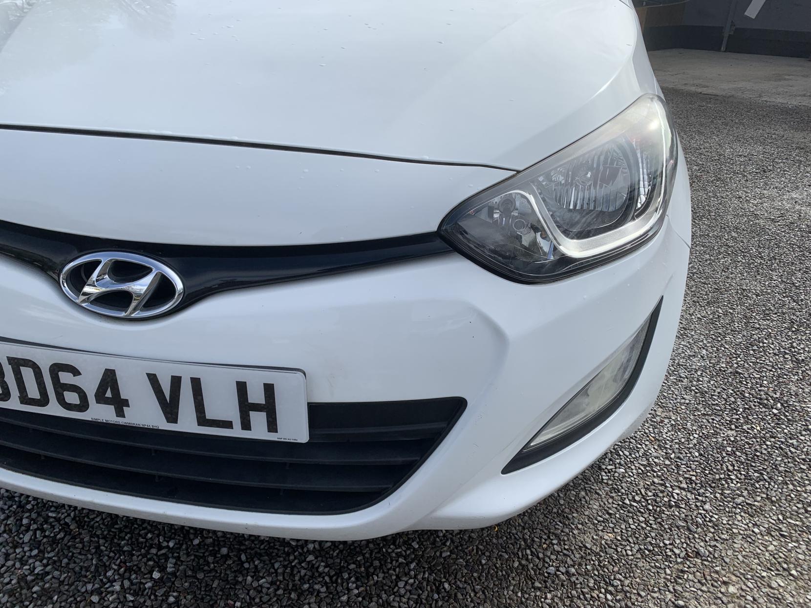 Hyundai i20 1.2 Active Hatchback 5dr Petrol Manual Euro 5 (85 bhp)