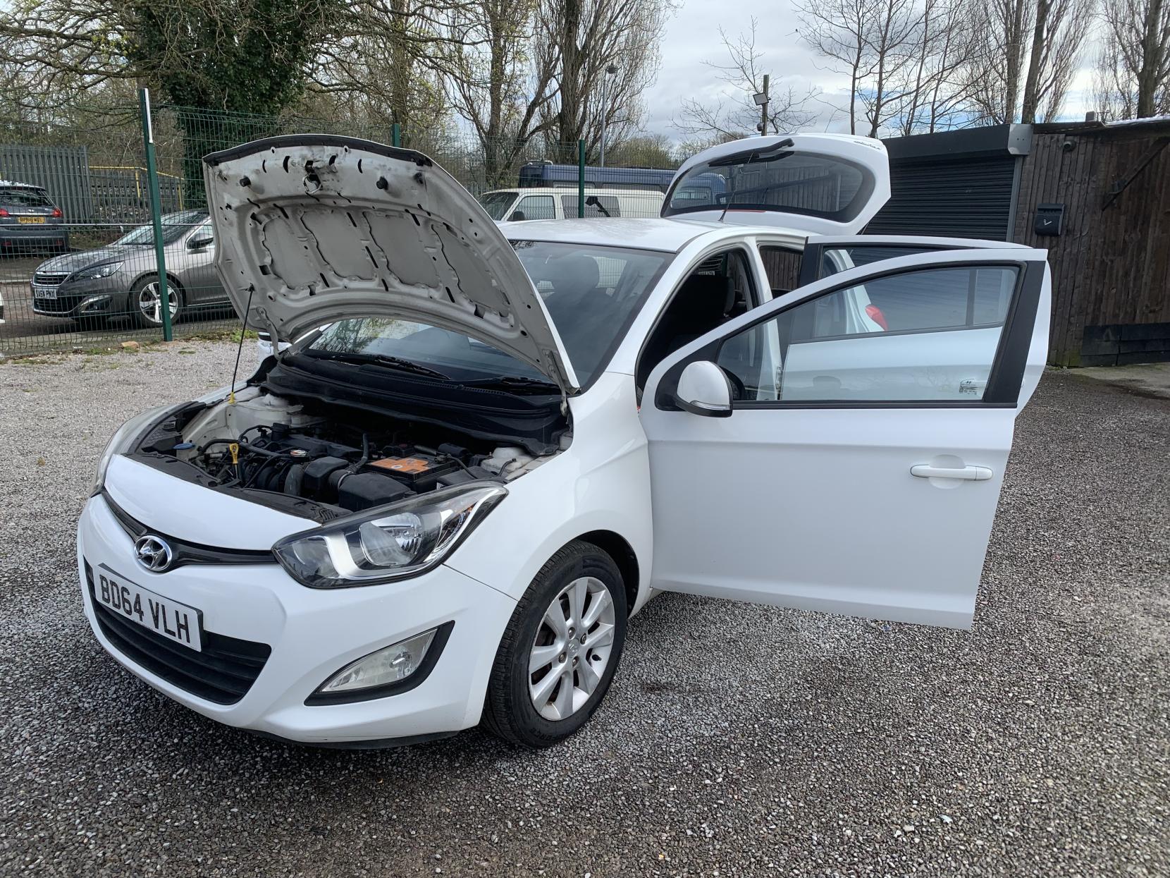 Hyundai i20 1.2 Active Hatchback 5dr Petrol Manual Euro 5 (85 bhp)