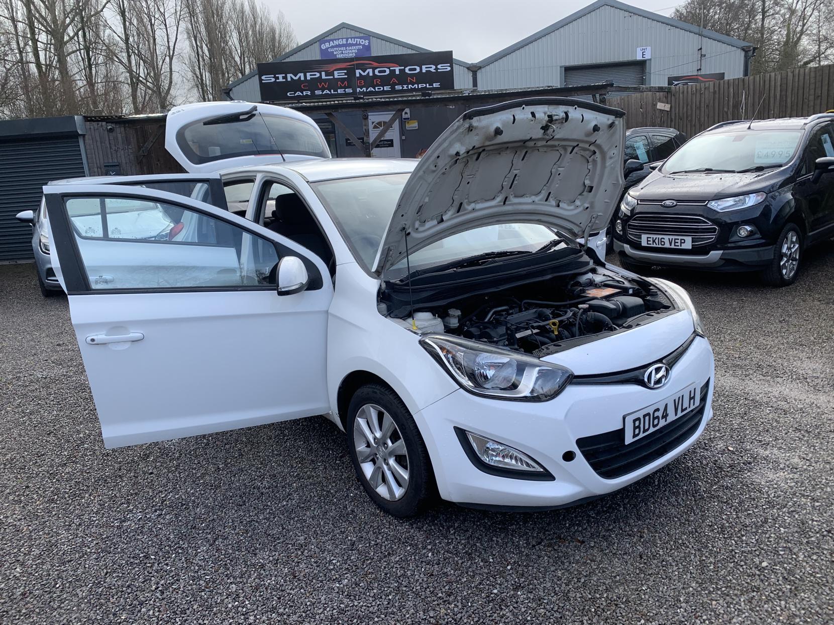 Hyundai i20 1.2 Active Hatchback 5dr Petrol Manual Euro 5 (85 bhp)