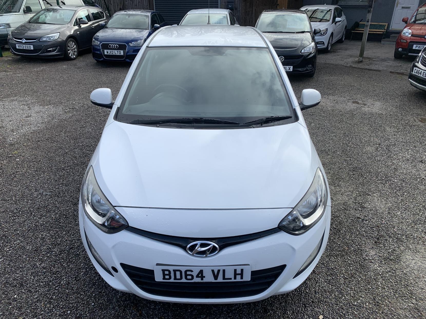 Hyundai i20 1.2 Active Hatchback 5dr Petrol Manual Euro 5 (85 bhp)