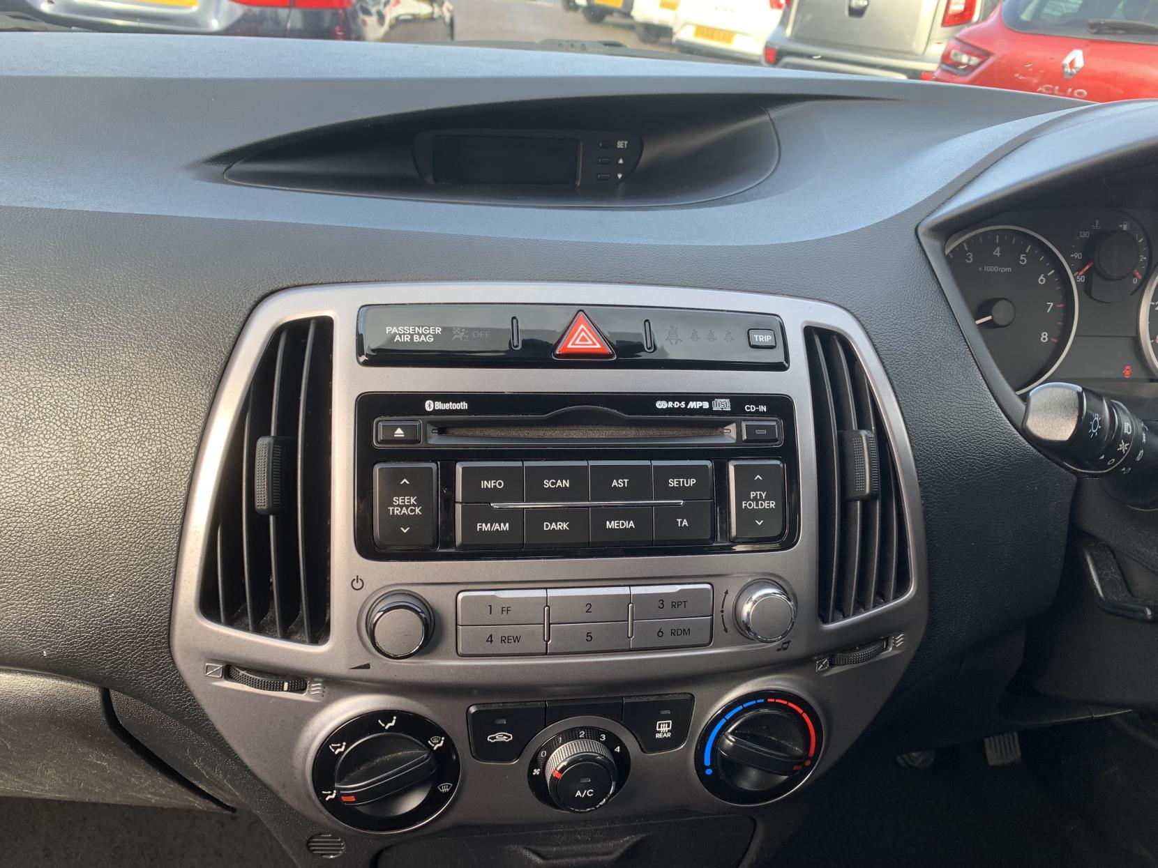 Hyundai i20 1.2 Active Hatchback 5dr Petrol Manual Euro 5 (85 bhp)