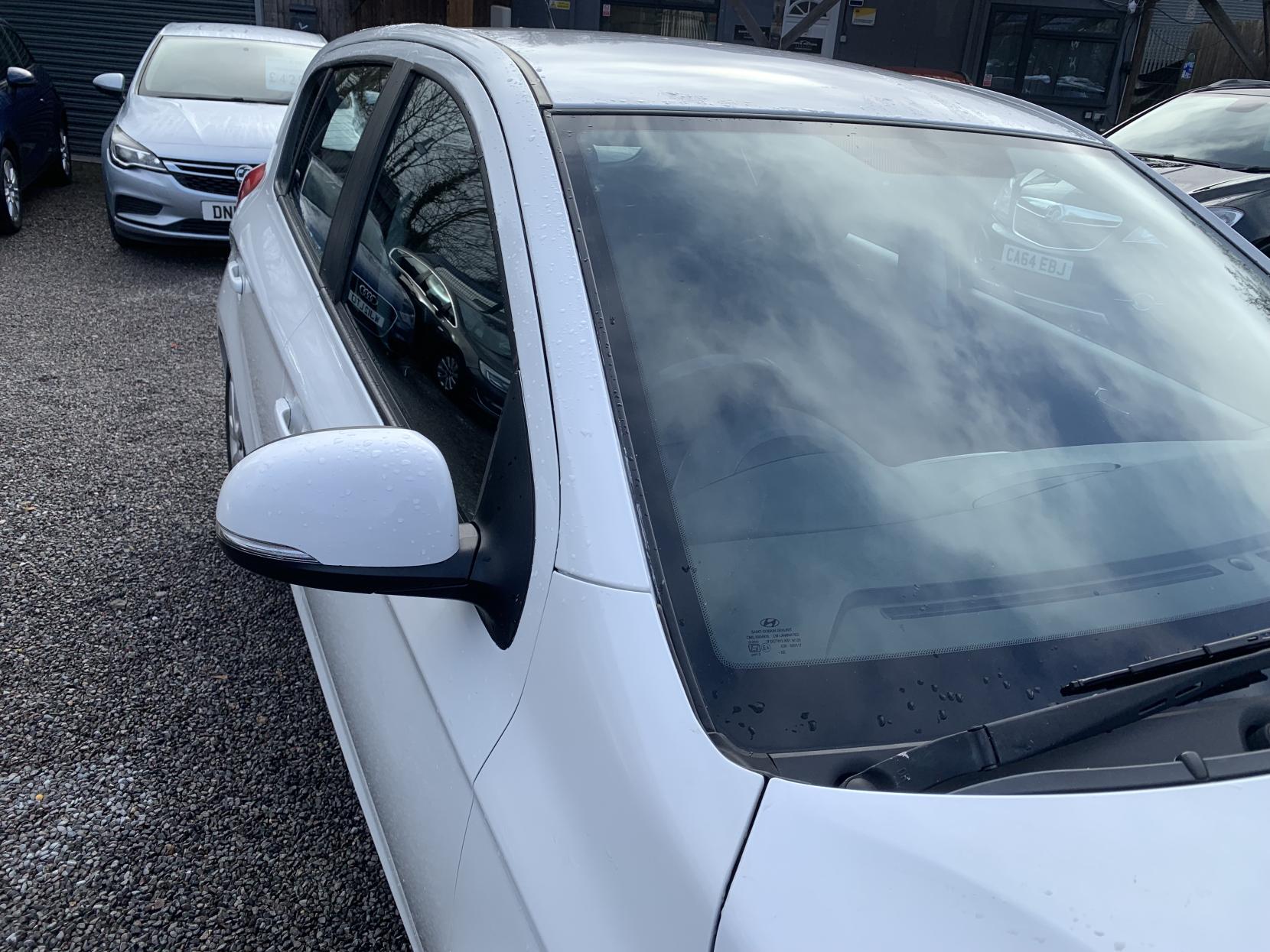 Hyundai i20 1.2 Active Hatchback 5dr Petrol Manual Euro 5 (85 bhp)