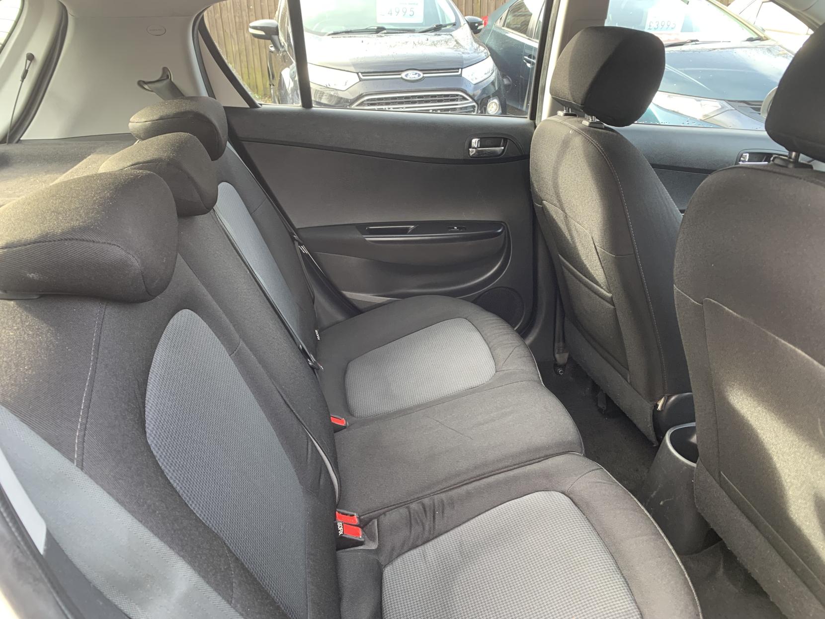 Hyundai i20 1.2 Active Hatchback 5dr Petrol Manual Euro 5 (85 bhp)