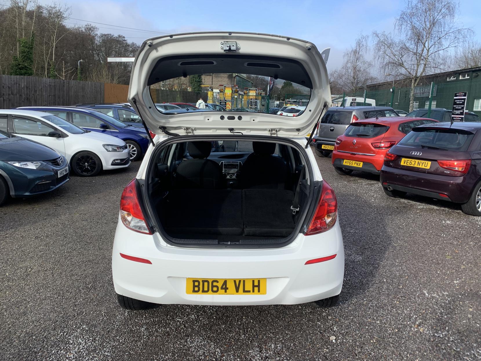 Hyundai i20 1.2 Active Hatchback 5dr Petrol Manual Euro 5 (85 bhp)