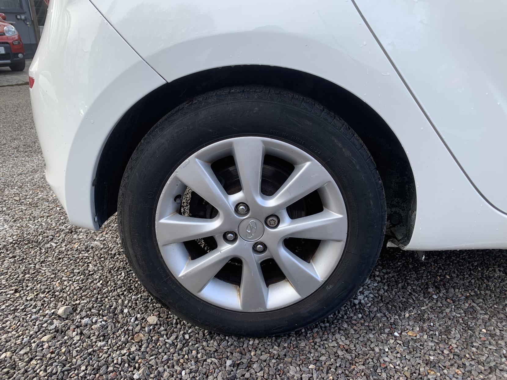 Hyundai i20 1.2 Active Hatchback 5dr Petrol Manual Euro 5 (85 bhp)