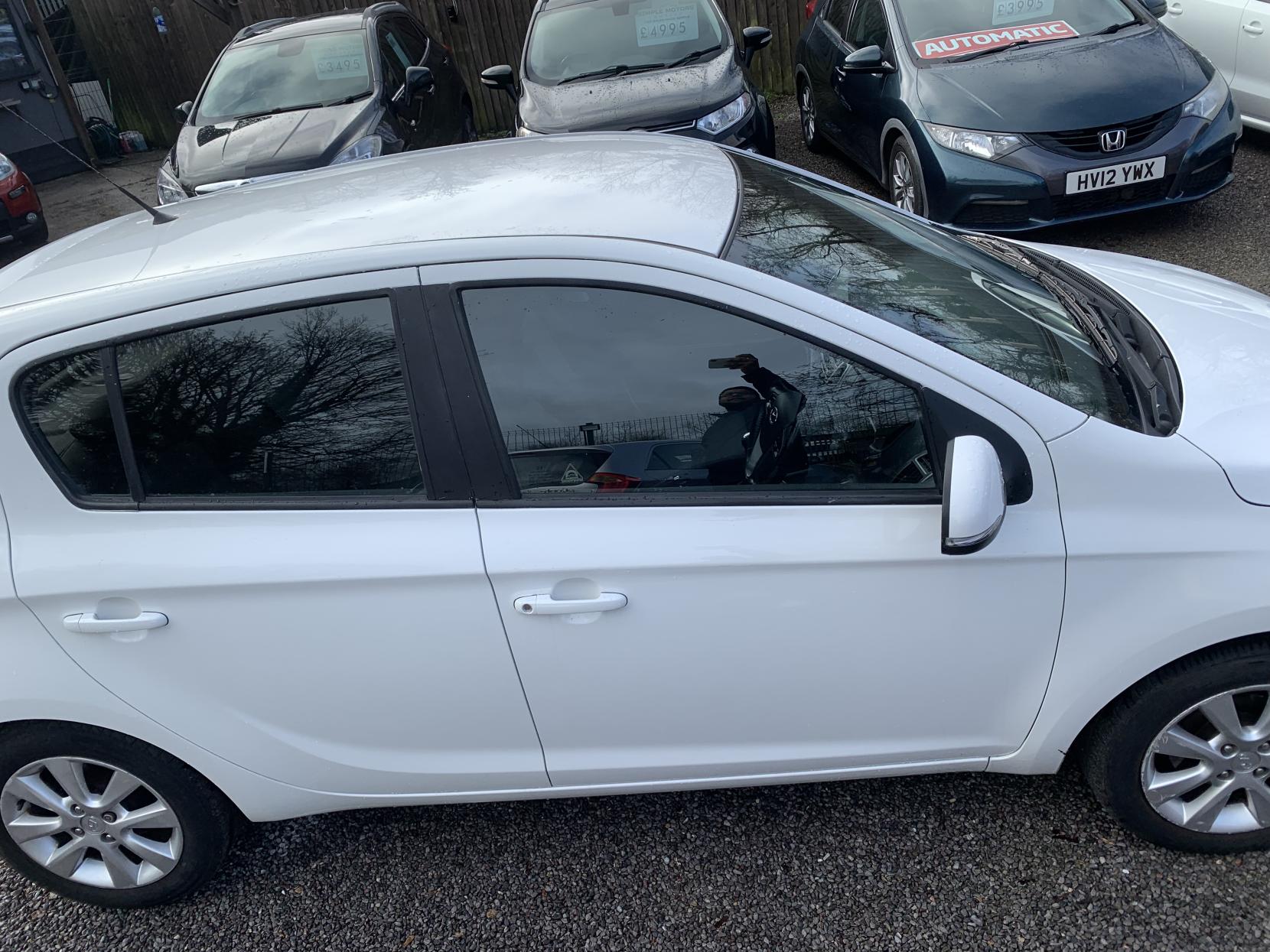 Hyundai i20 1.2 Active Hatchback 5dr Petrol Manual Euro 5 (85 bhp)