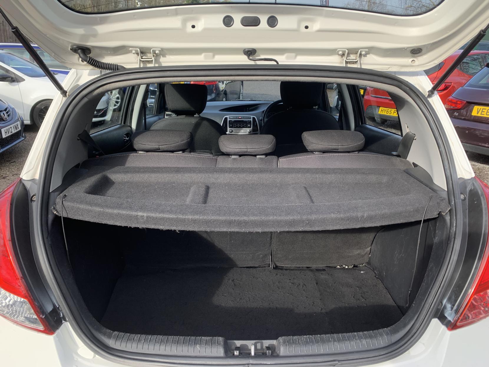 Hyundai i20 1.2 Active Hatchback 5dr Petrol Manual Euro 5 (85 bhp)