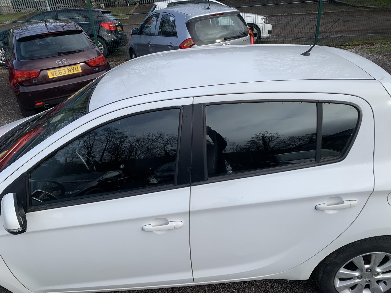 Hyundai i20 1.2 Active Hatchback 5dr Petrol Manual Euro 5 (85 bhp)