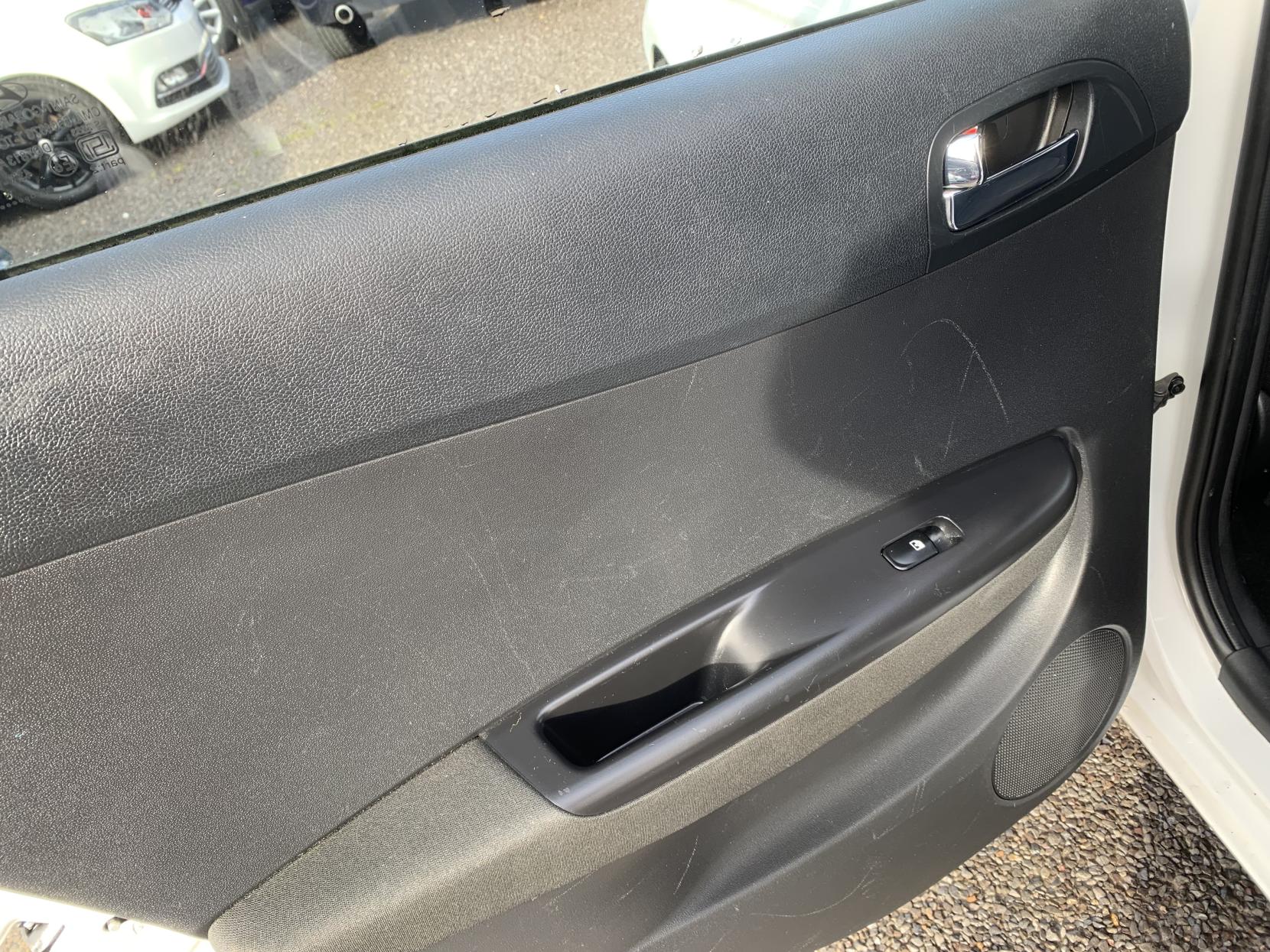 Hyundai i20 1.2 Active Hatchback 5dr Petrol Manual Euro 5 (85 bhp)