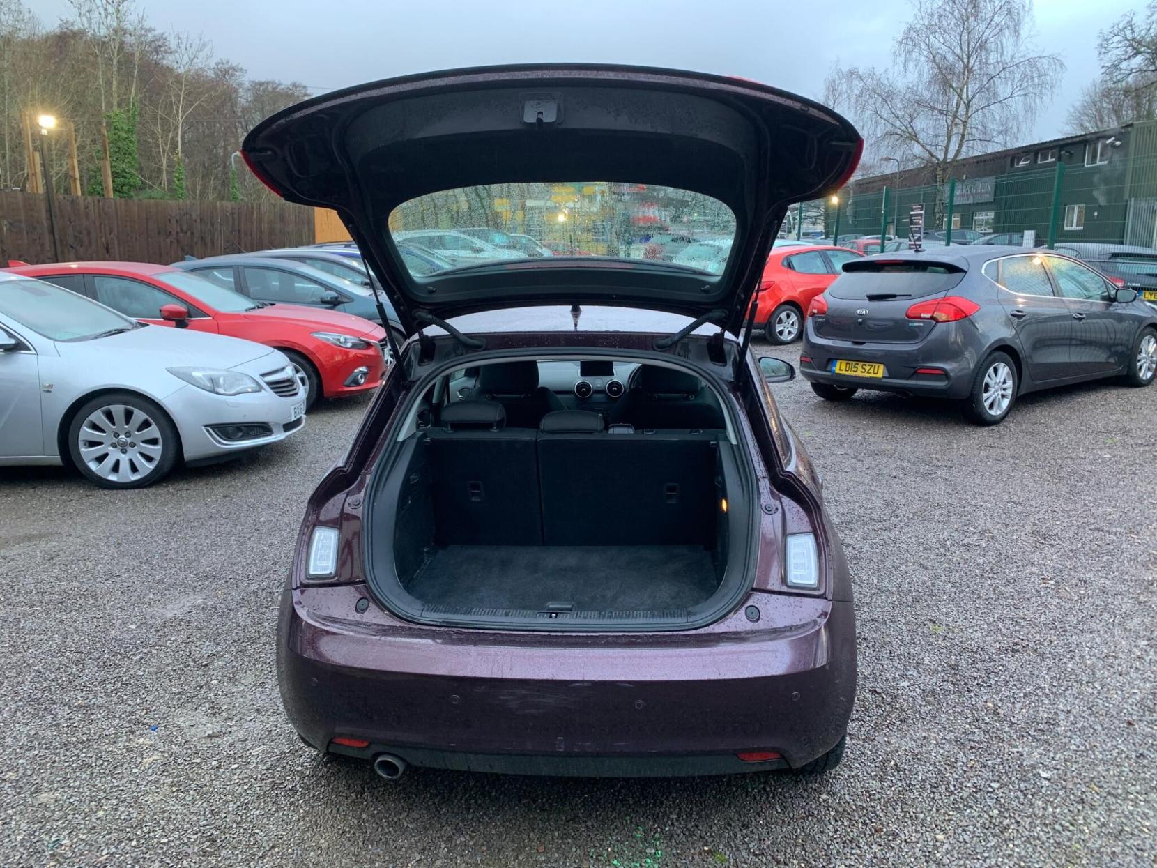 Audi A1 1.6 TDI Sport Sportback Euro 5 (s/s) 5dr