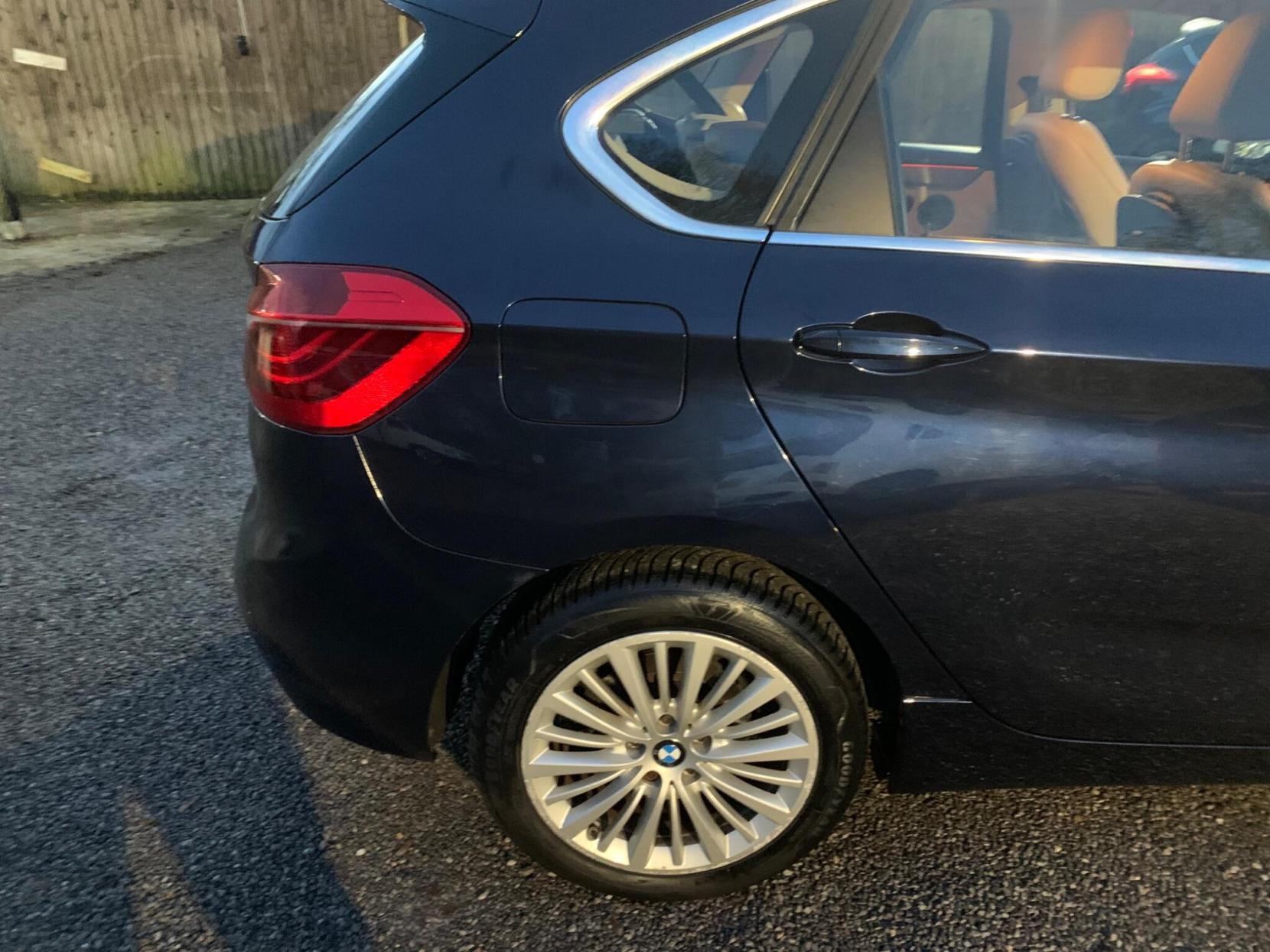 BMW 2 Series Active Tourer 1.5 216d Luxury Euro 6 (s/s) 5dr