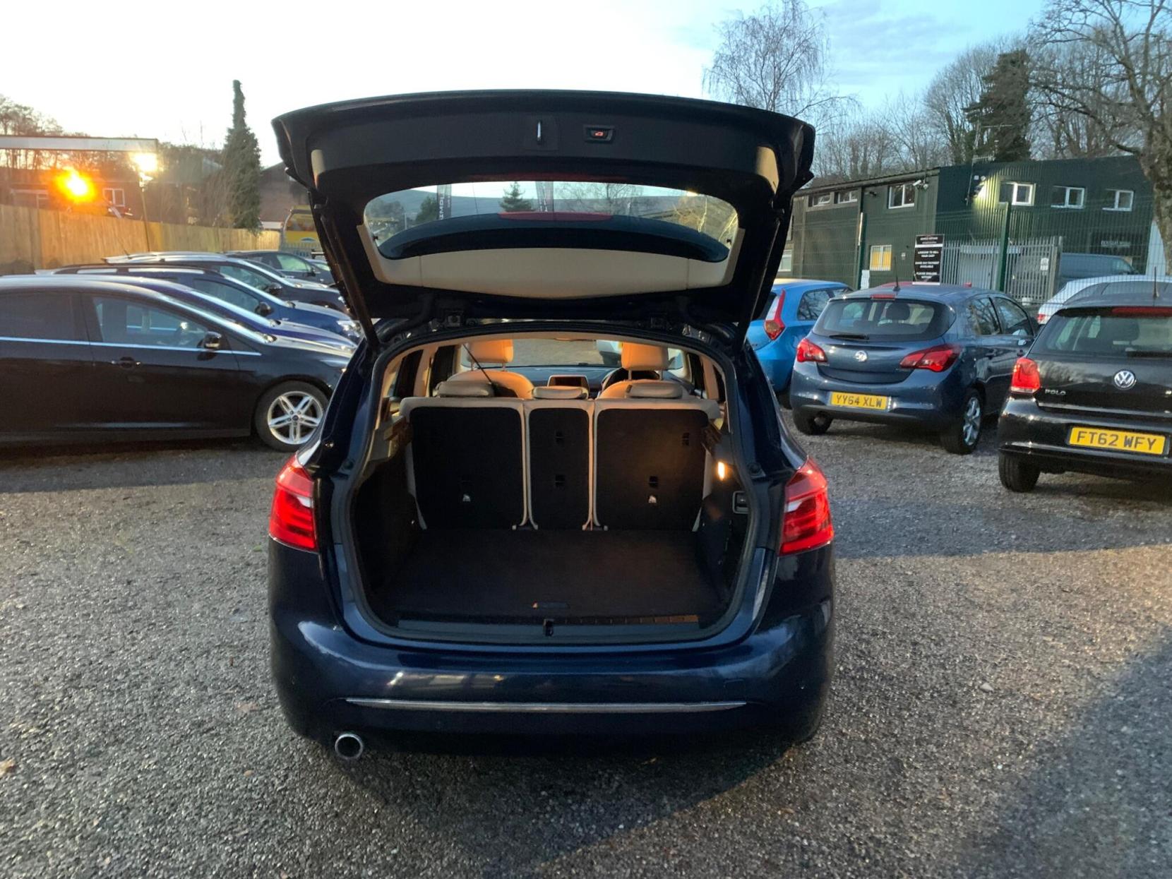 BMW 2 Series Active Tourer 1.5 216d Luxury Euro 6 (s/s) 5dr