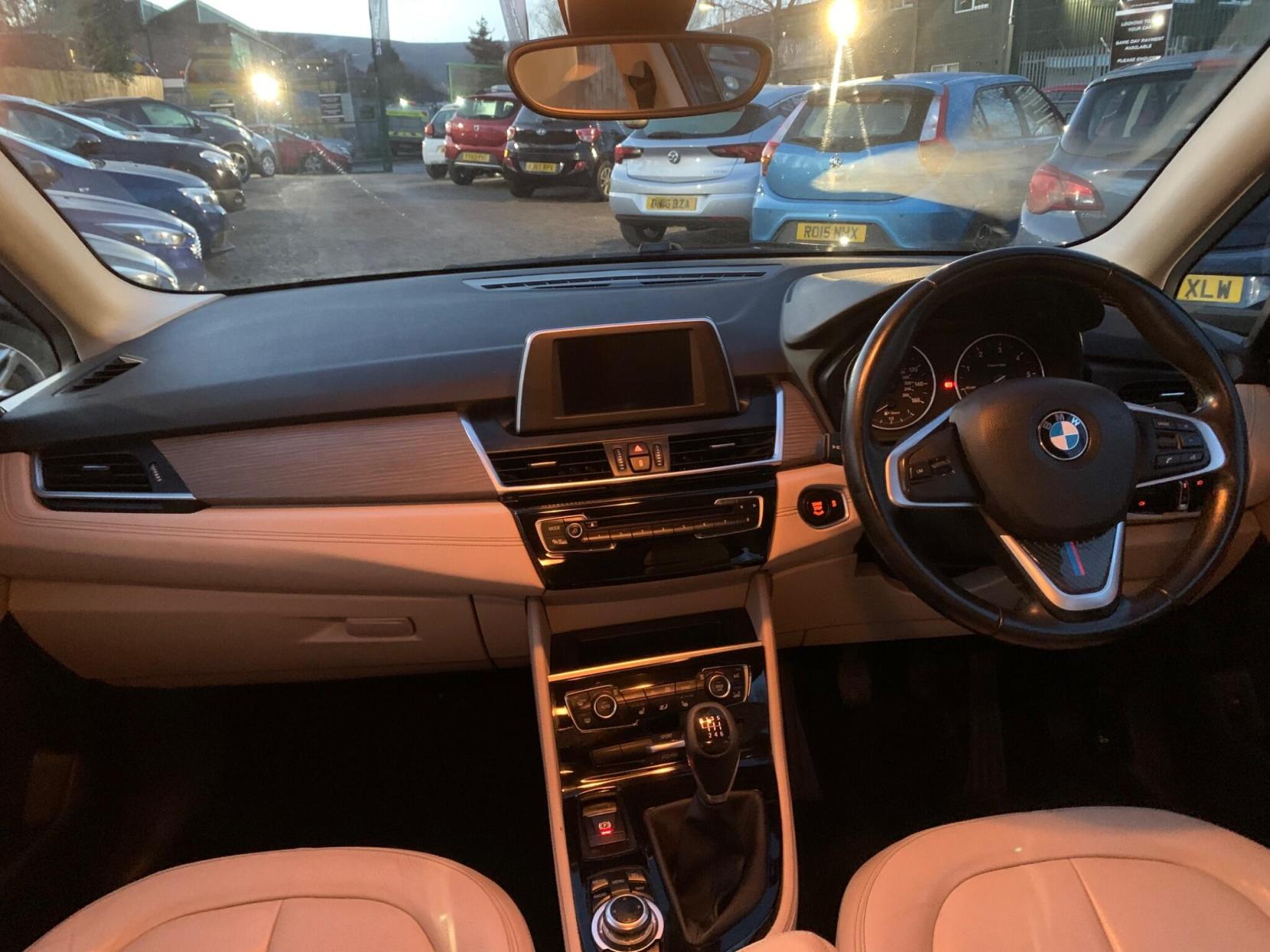 BMW 2 Series Active Tourer 1.5 216d Luxury Euro 6 (s/s) 5dr