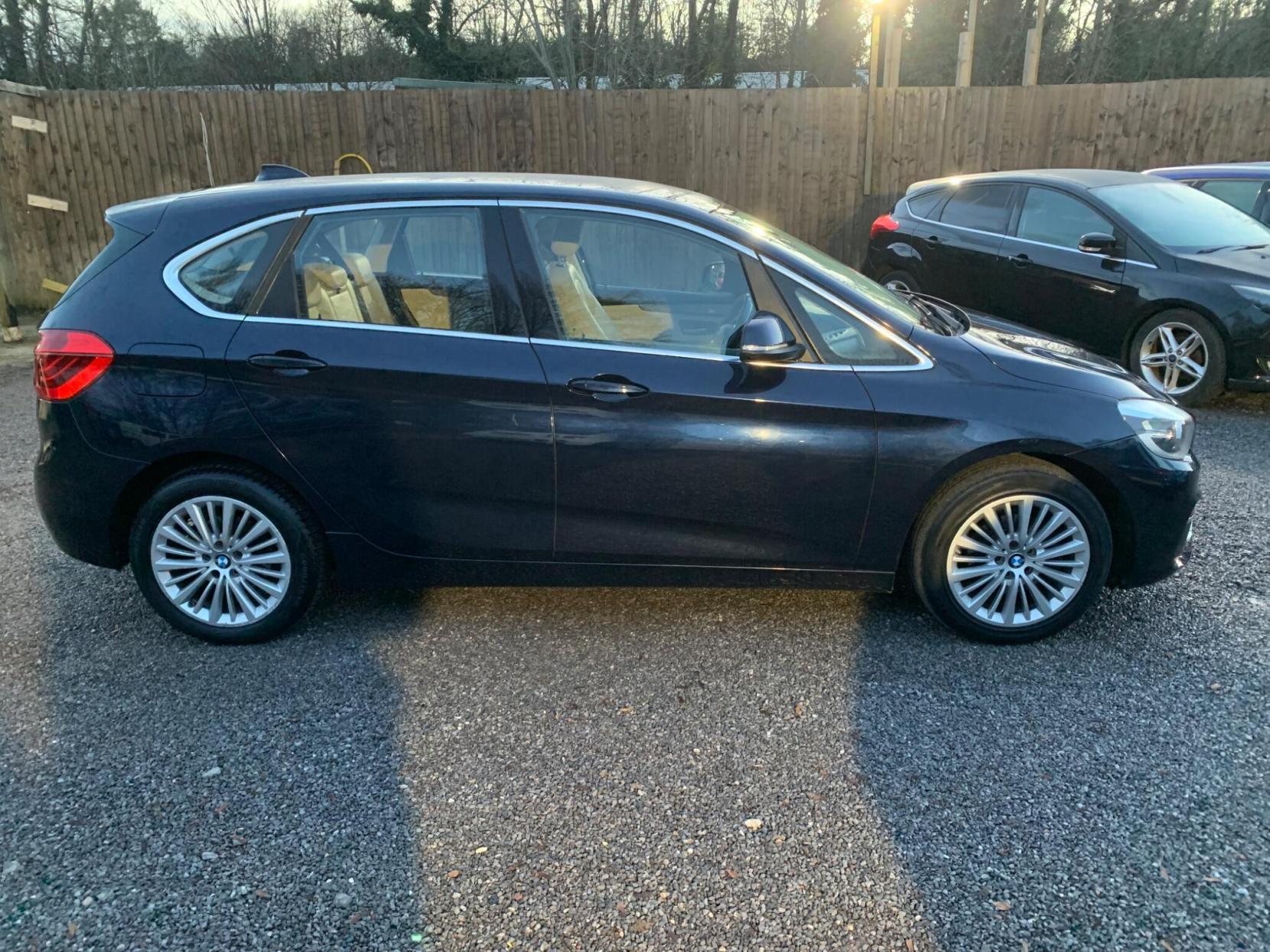 BMW 2 Series Active Tourer 1.5 216d Luxury Euro 6 (s/s) 5dr