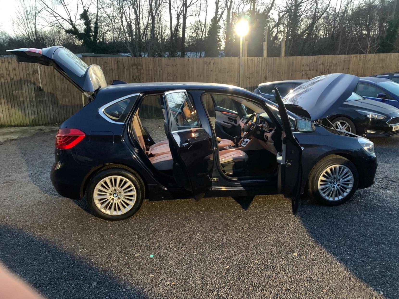 BMW 2 Series Active Tourer 1.5 216d Luxury Euro 6 (s/s) 5dr