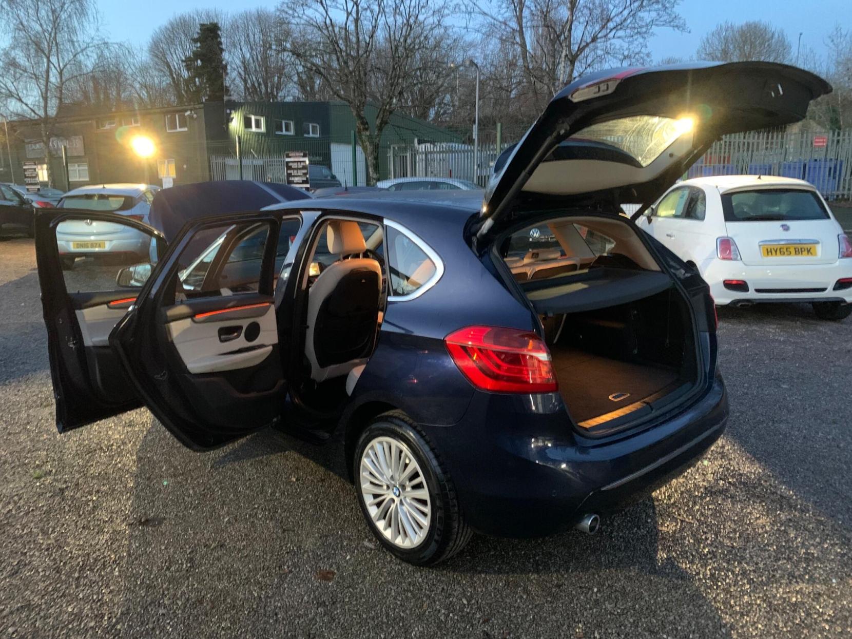 BMW 2 Series Active Tourer 1.5 216d Luxury Euro 6 (s/s) 5dr