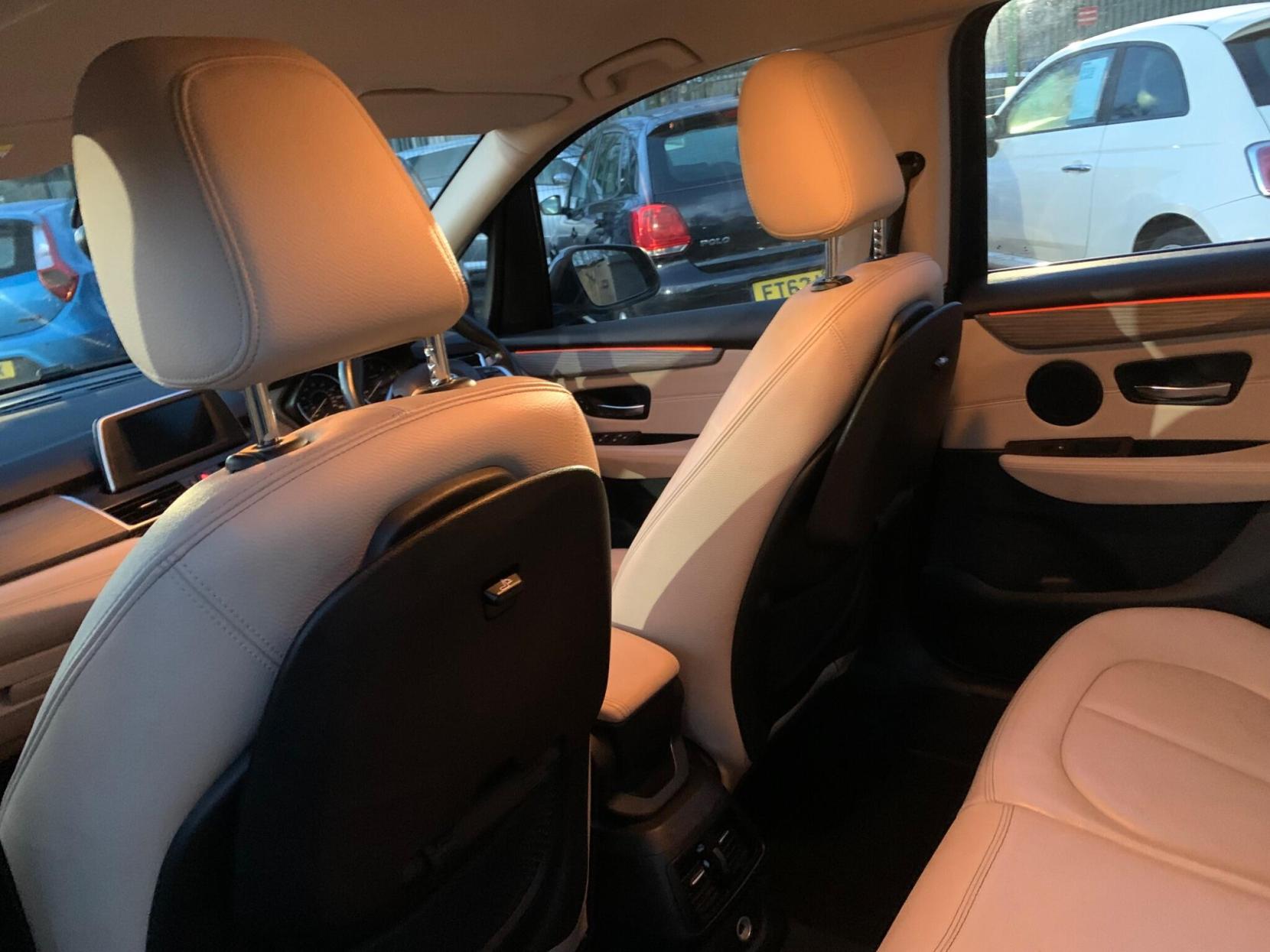 BMW 2 Series Active Tourer 1.5 216d Luxury Euro 6 (s/s) 5dr