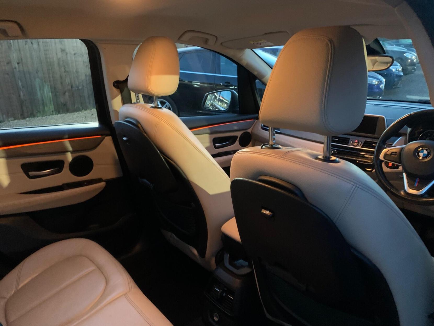 BMW 2 Series Active Tourer 1.5 216d Luxury Euro 6 (s/s) 5dr