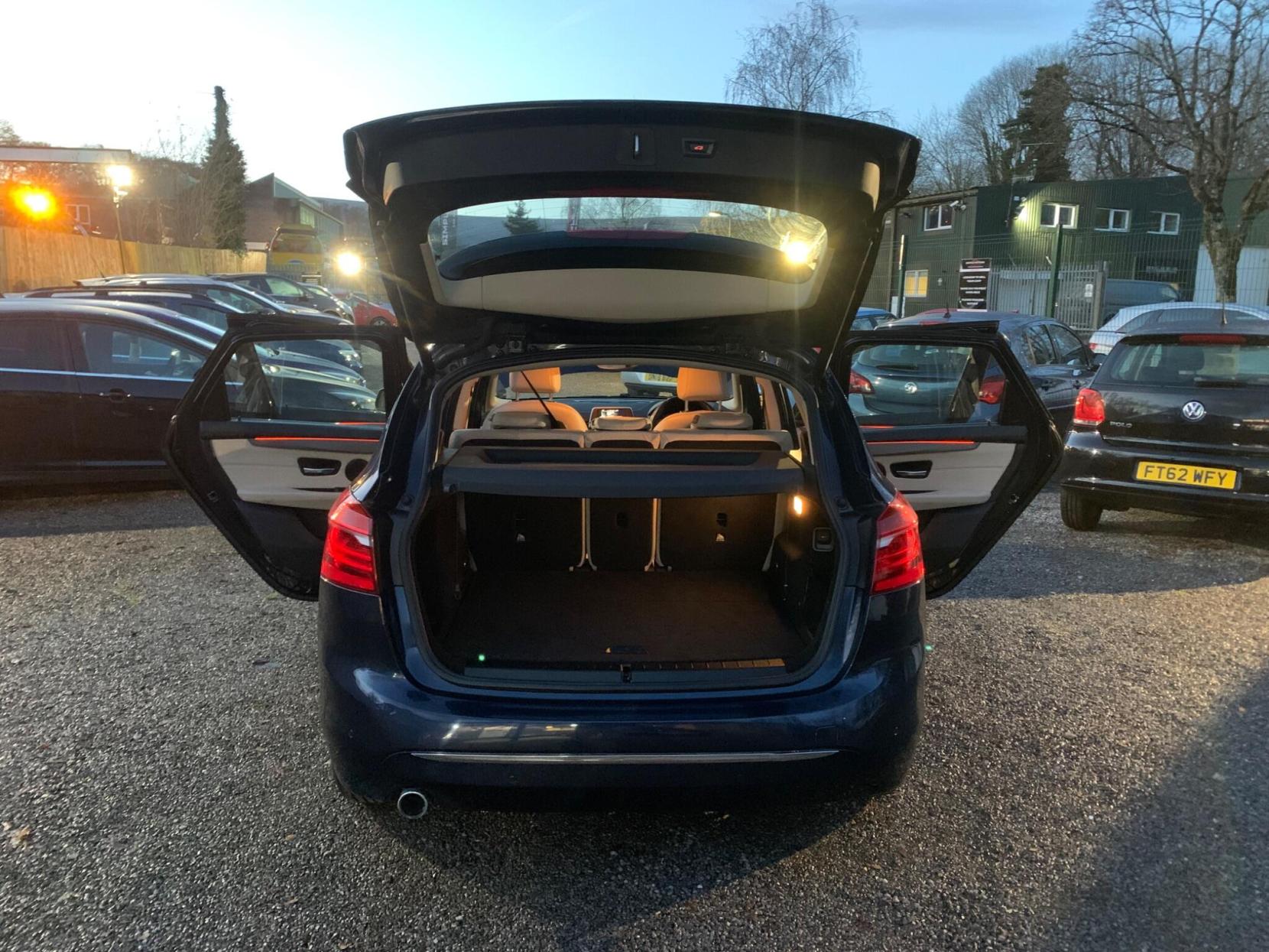 BMW 2 Series Active Tourer 1.5 216d Luxury Euro 6 (s/s) 5dr