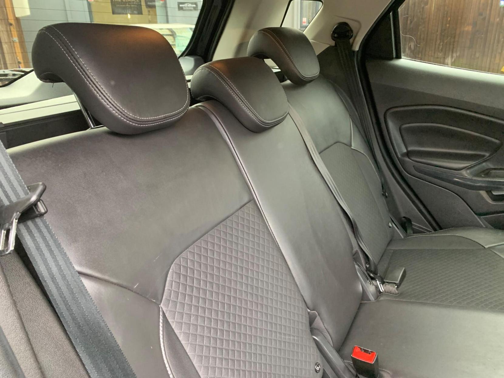 Ford EcoSport 1.5 TDCi Titanium 2WD Euro 6 5dr