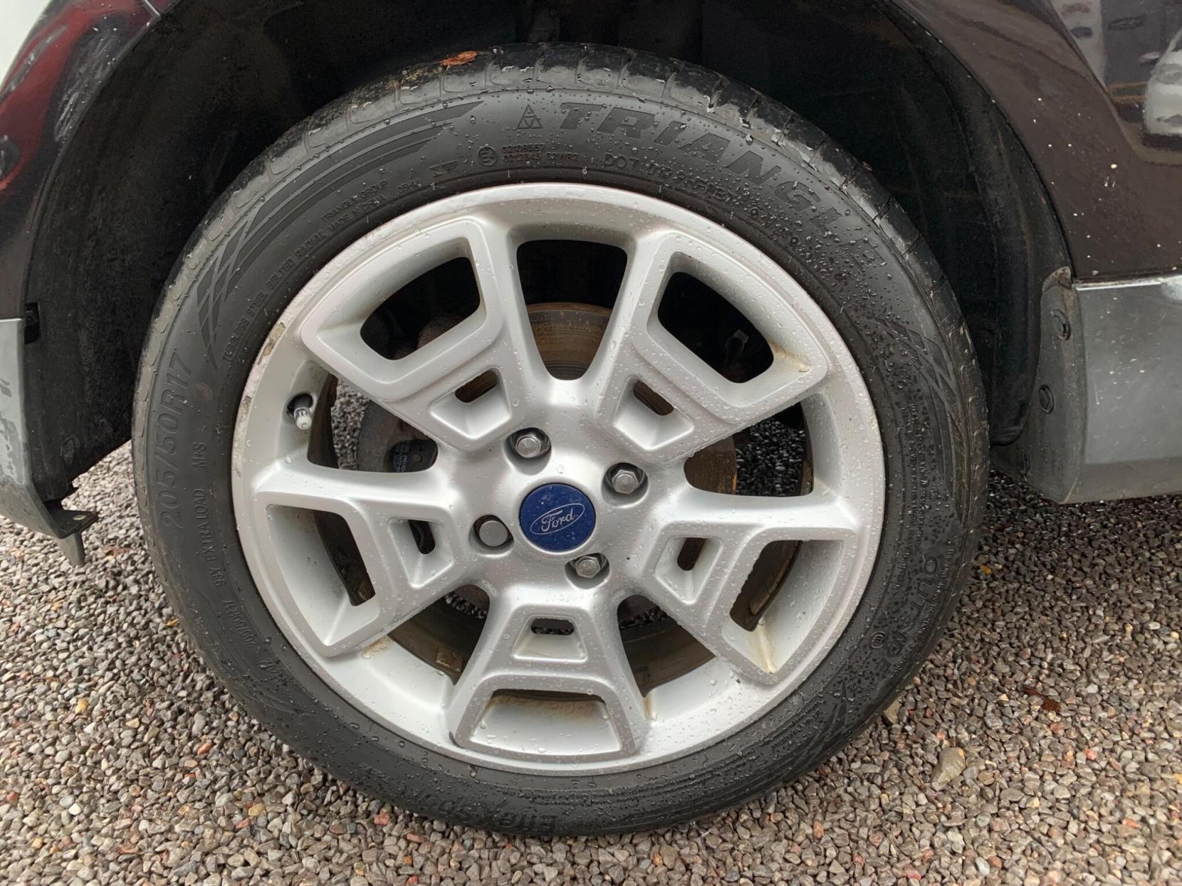 Ford EcoSport 1.5 TDCi Titanium 2WD Euro 6 5dr