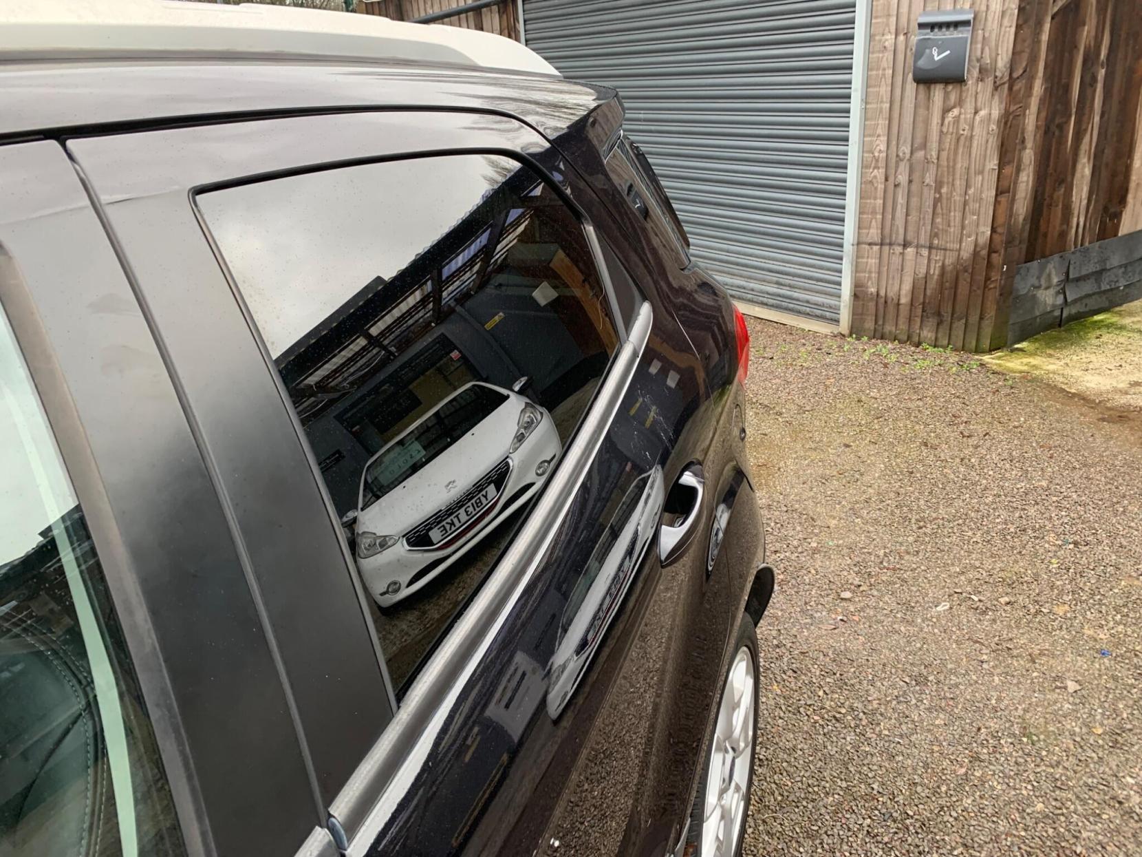 Ford EcoSport 1.5 TDCi Titanium 2WD Euro 6 5dr