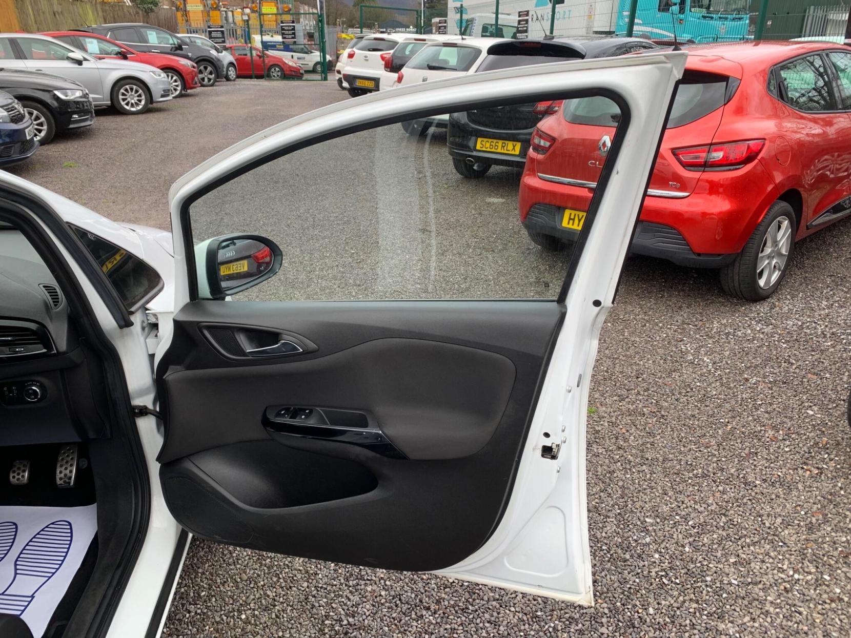 Vauxhall Corsa 1.4i ecoFLEX SRi Euro 6 5dr