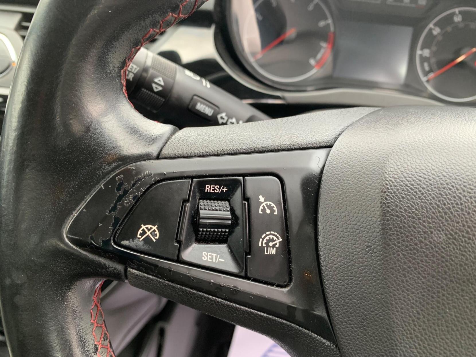 Vauxhall Corsa 1.4i ecoFLEX SRi Euro 6 5dr