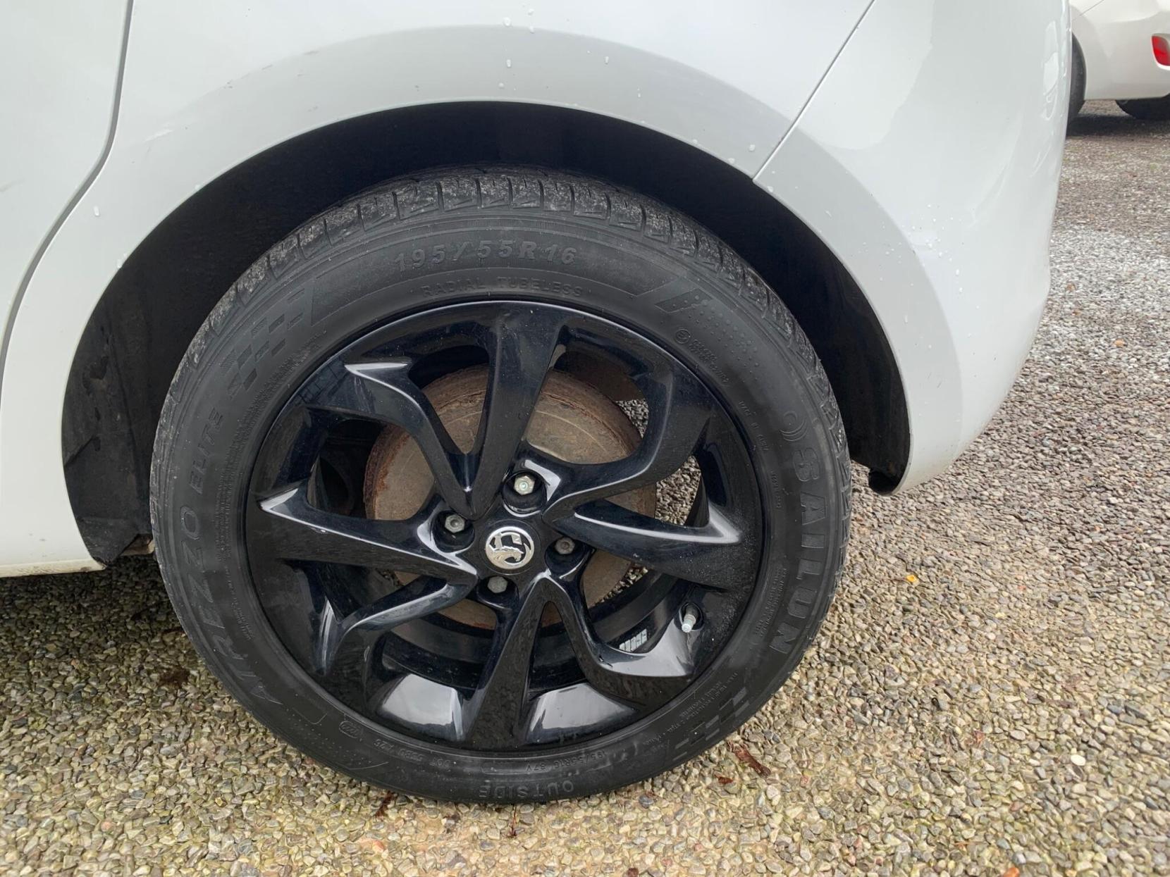 Vauxhall Corsa 1.4i ecoFLEX SRi Euro 6 5dr