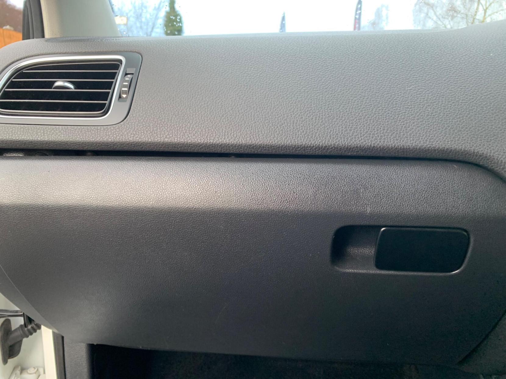 Volkswagen Polo 1.2 TSI BlueMotion Tech SE Euro 6 (s/s) 5dr