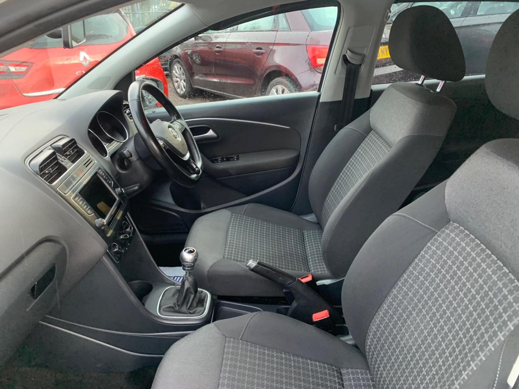 Volkswagen Polo 1.2 TSI BlueMotion Tech SE Euro 6 (s/s) 5dr