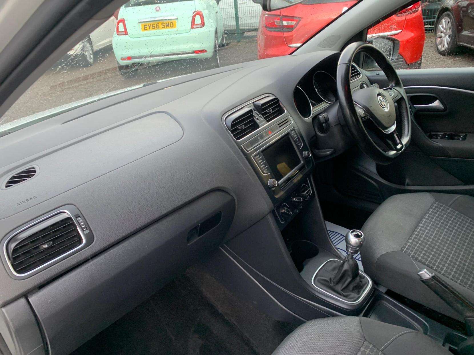 Volkswagen Polo 1.2 TSI BlueMotion Tech SE Euro 6 (s/s) 5dr