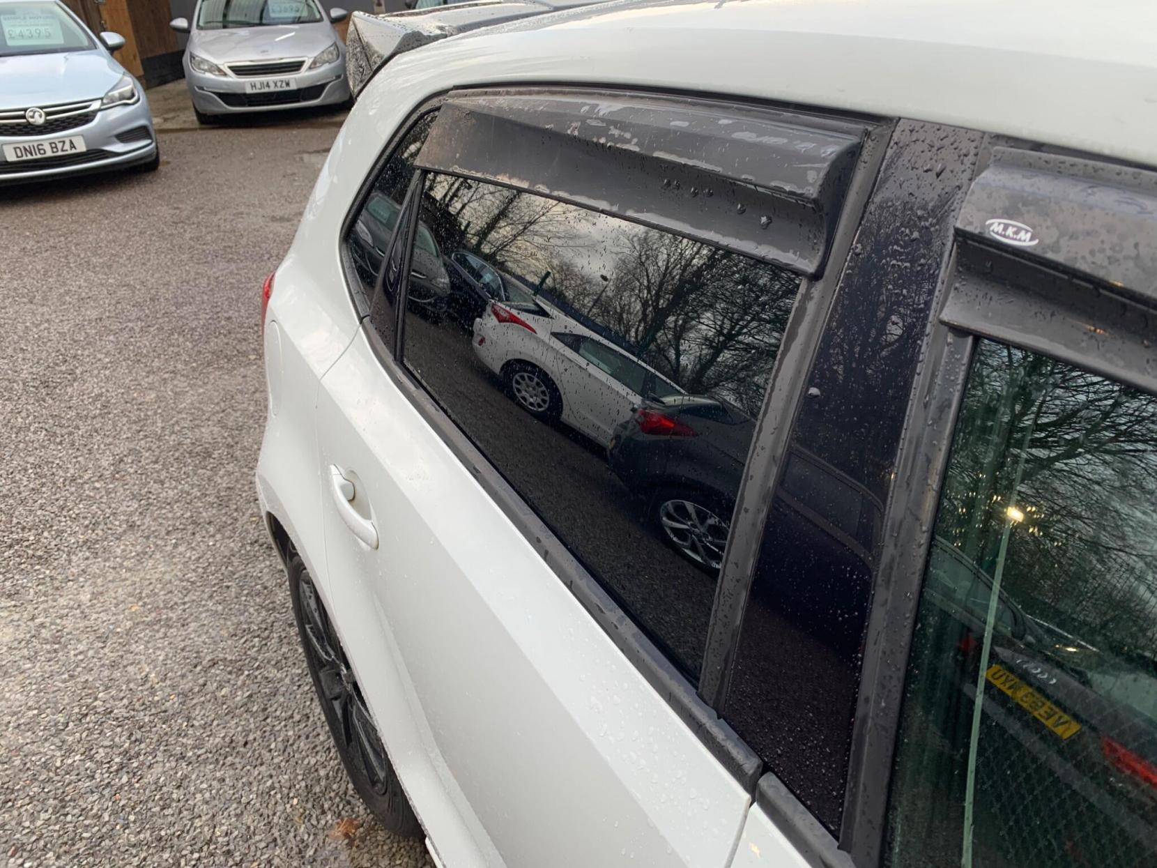 Volkswagen Polo 1.2 TSI BlueMotion Tech SE Euro 6 (s/s) 5dr