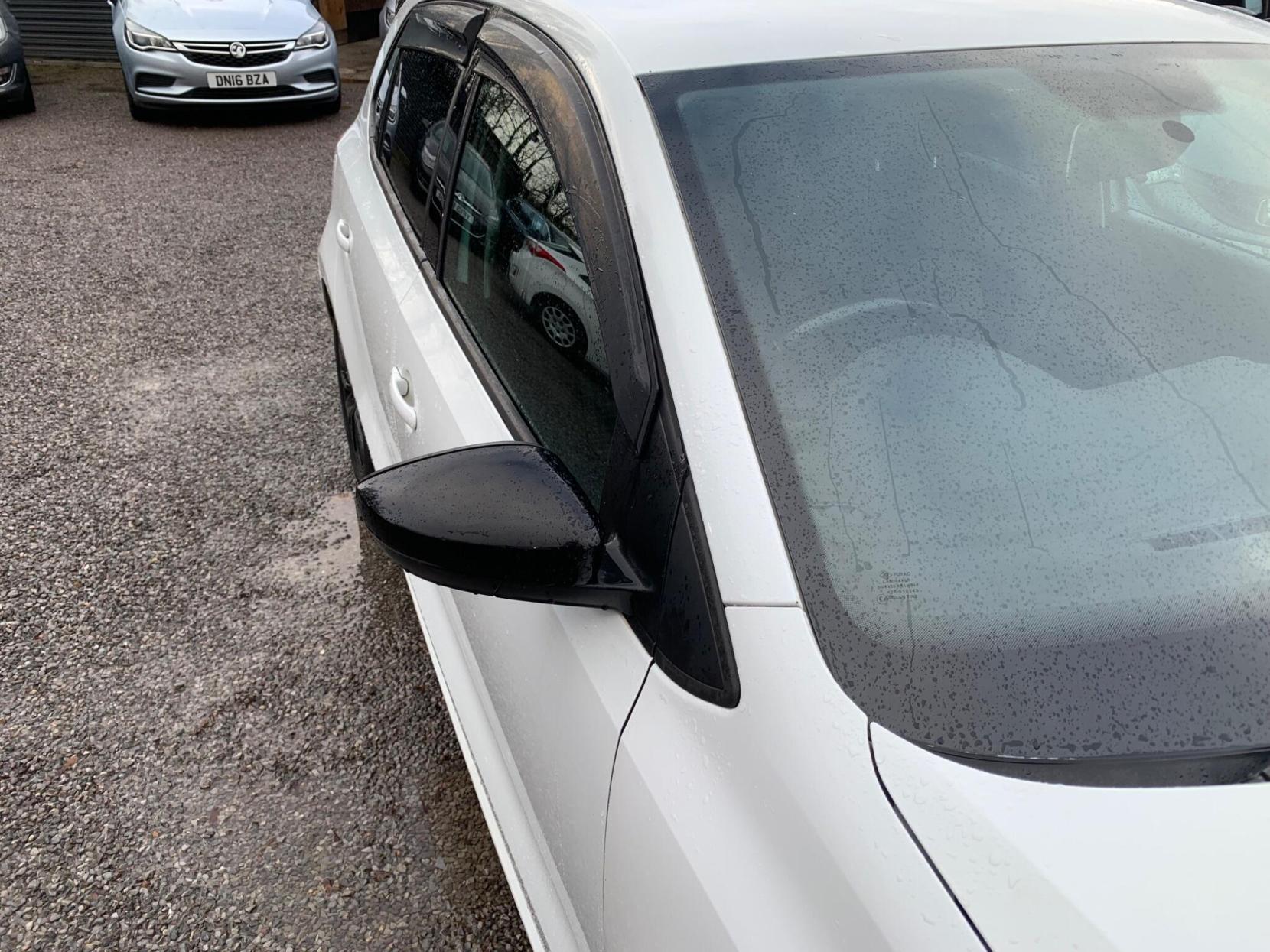 Volkswagen Polo 1.2 TSI BlueMotion Tech SE Euro 6 (s/s) 5dr