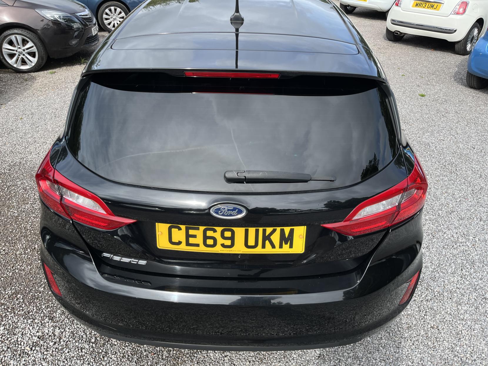 2019 00 FORD FIESTA