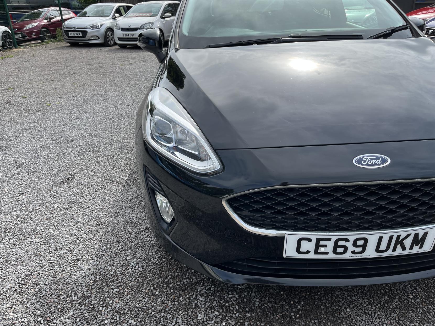 2019 00 FORD FIESTA